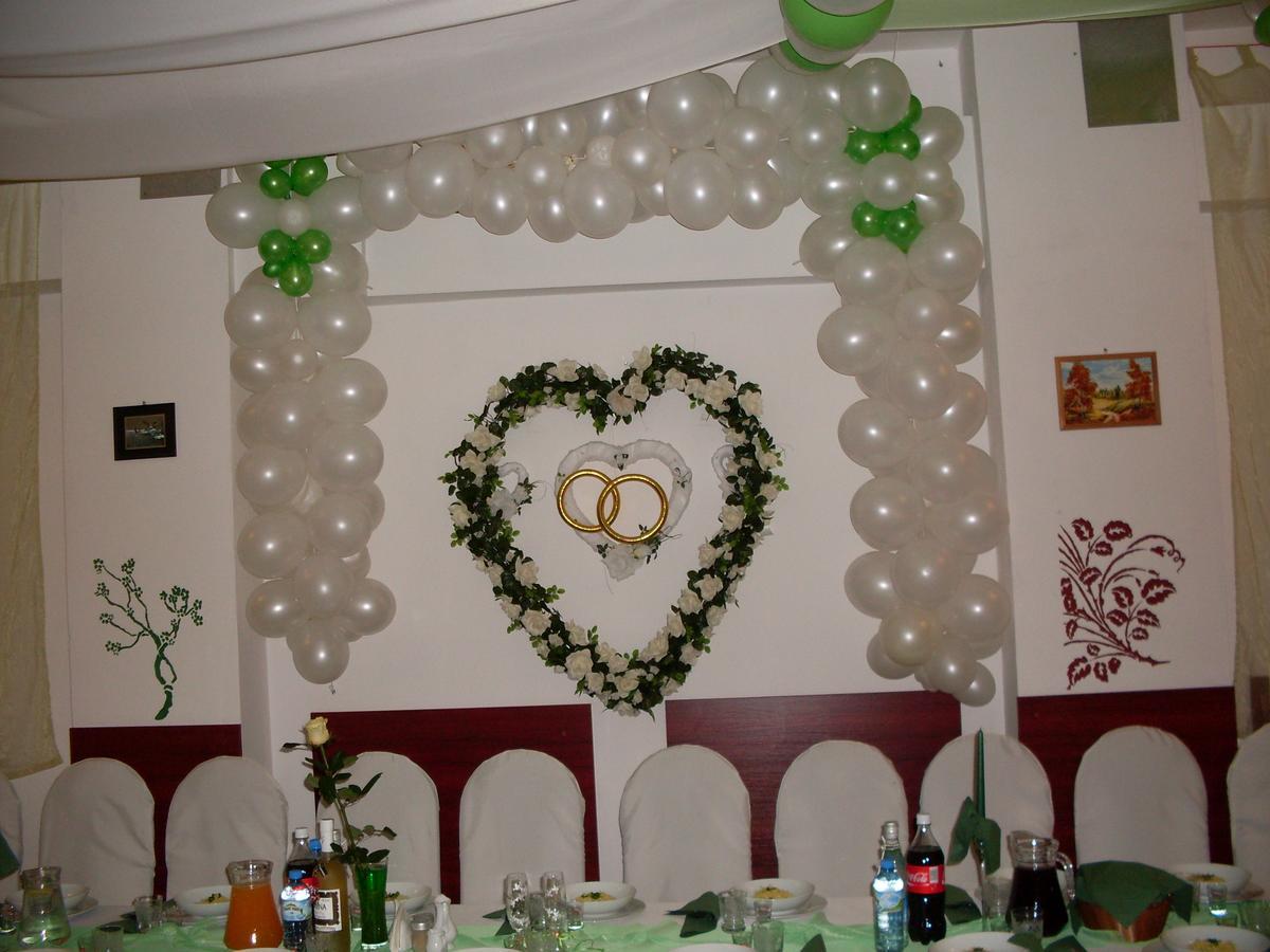 Hotel Krokus Kamienna Gora Luaran gambar
